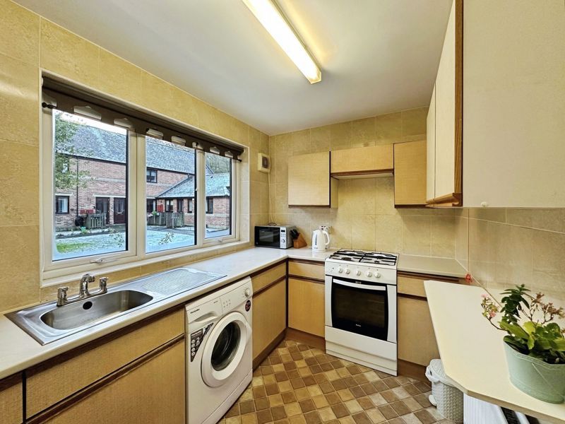 Property photo 3 of 15 Photo 11