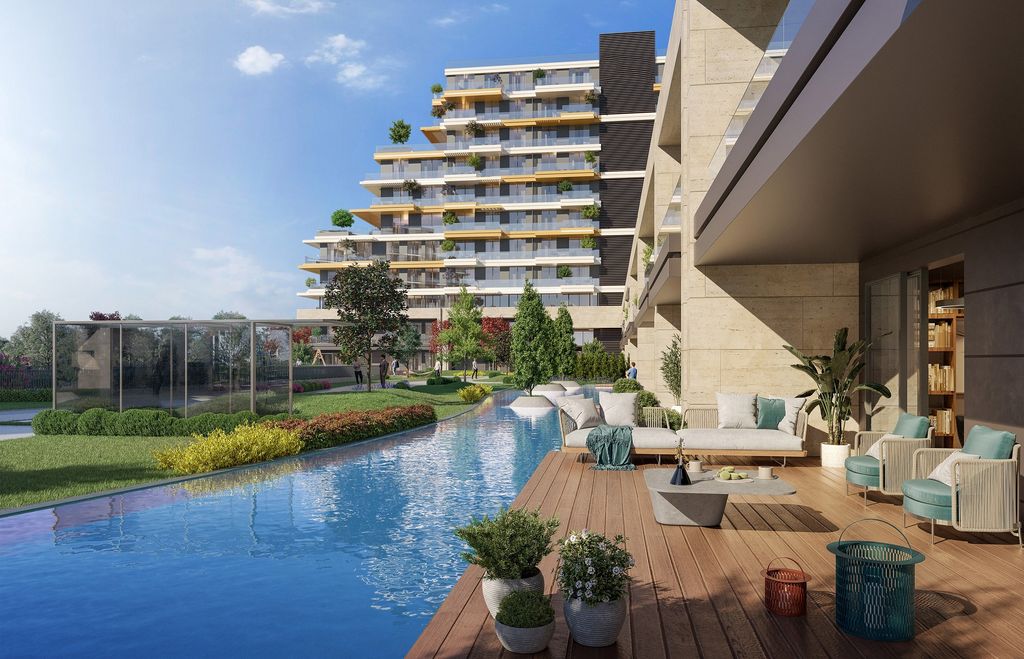 Property photo 2 of 17 Modern Apartments For Sale In Istanbul Asia - Water Features