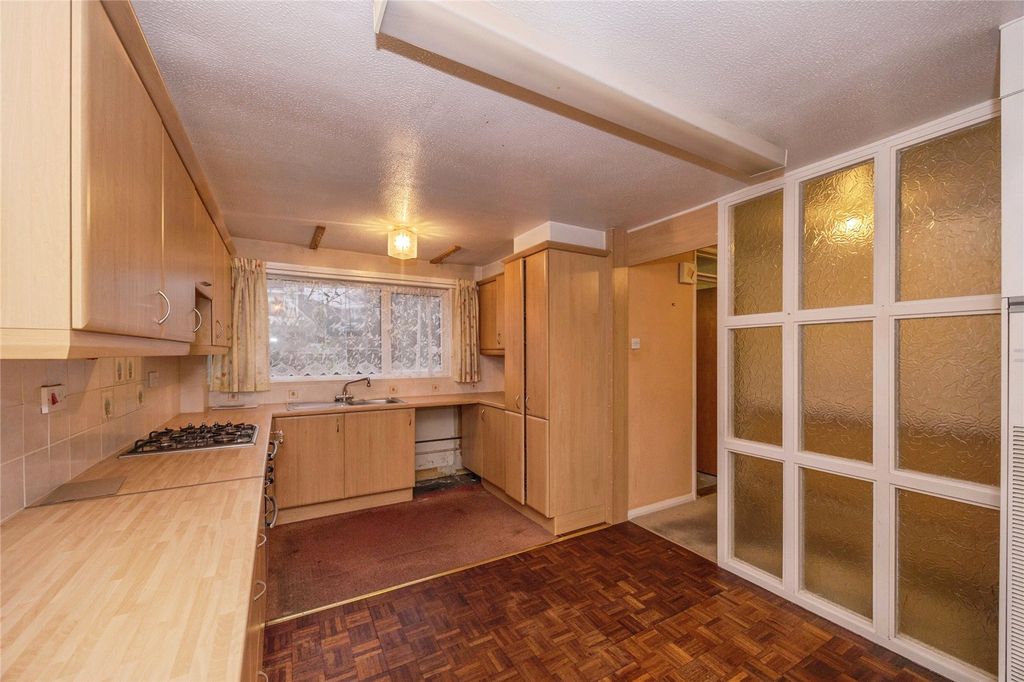 Property photo 2 of 19 Picture No. 09