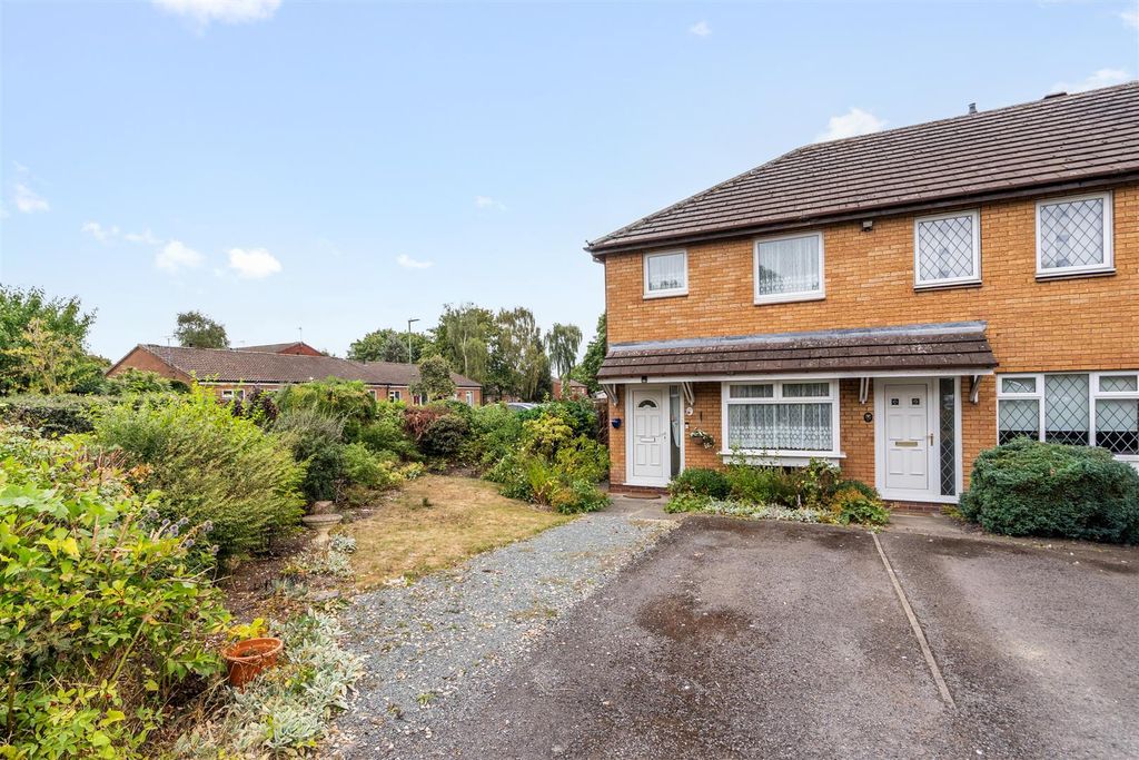 Property photo 1 of 12 25 Rainsbrook Drive_13.Jpg