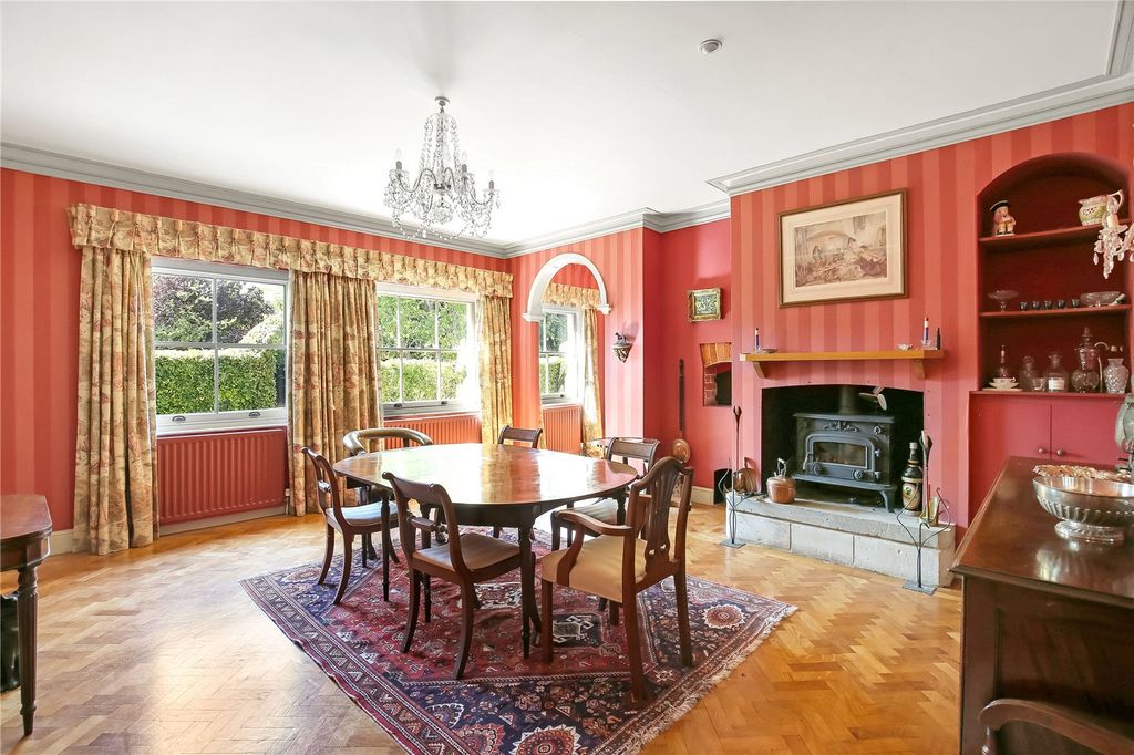 Property photo 2 of 24 Picture No. 21