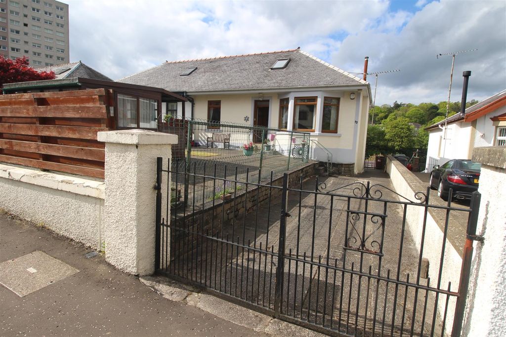 Property photo 1 of 21 Img_8930.Jpg
