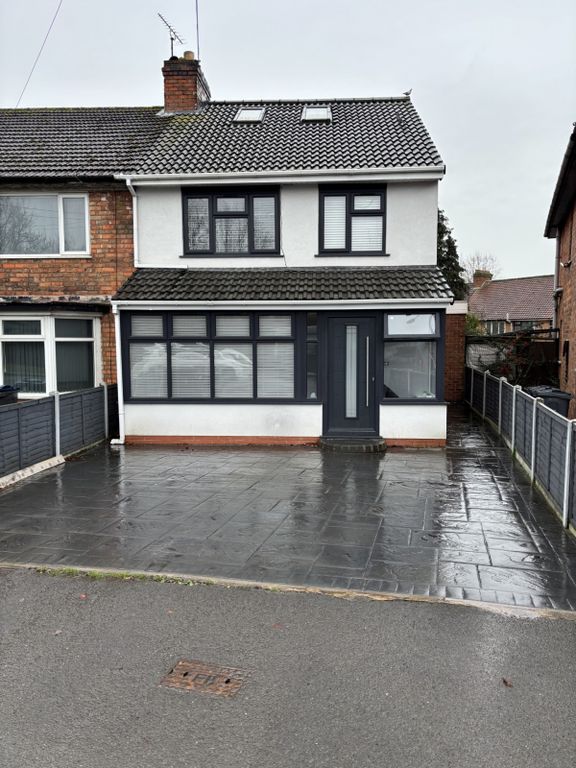 Property photo 1 of 16 Shaftmoor Lane, Acocks Green, Birmingham, B27 7Ru