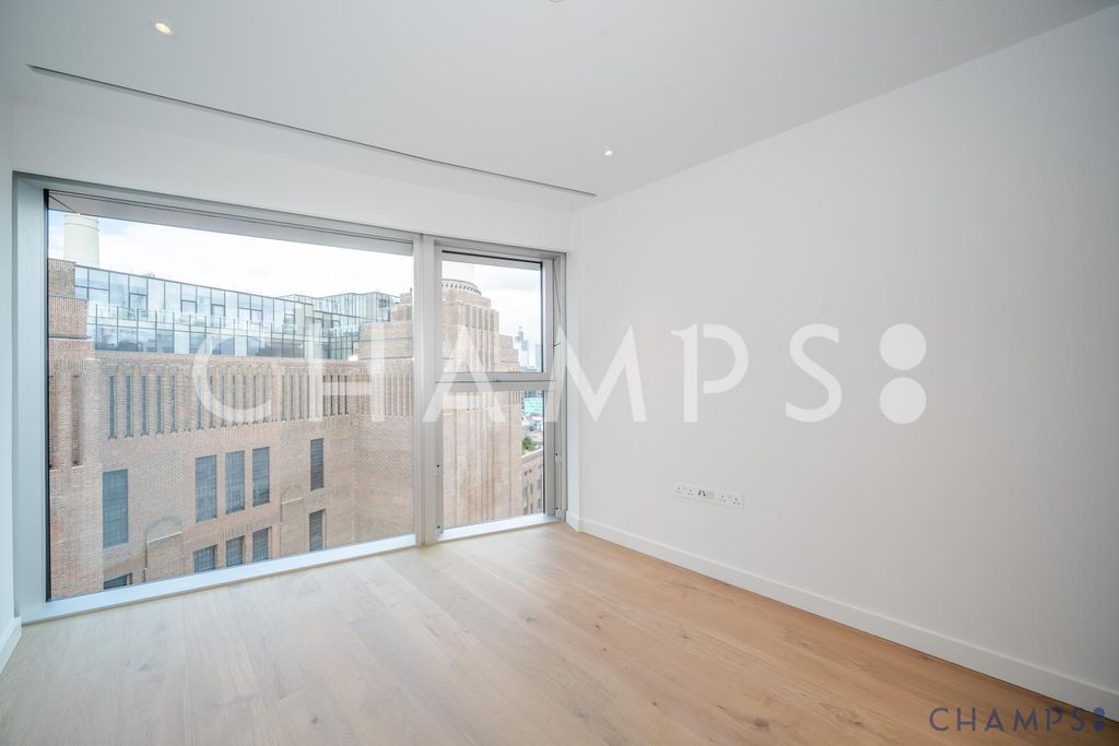 Property photo 3 of 16 Gallery