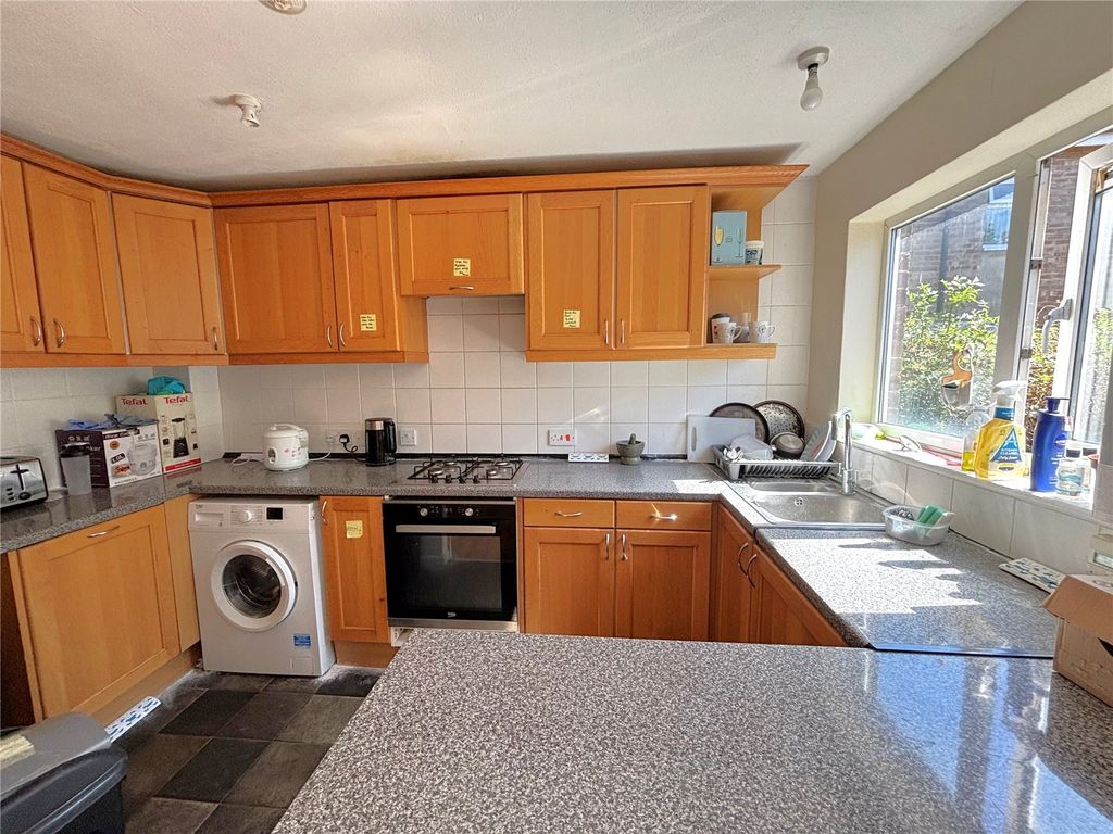 Property photo 3 of 10 Picture No. 04