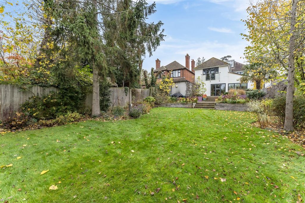 Property photo 2 of 63