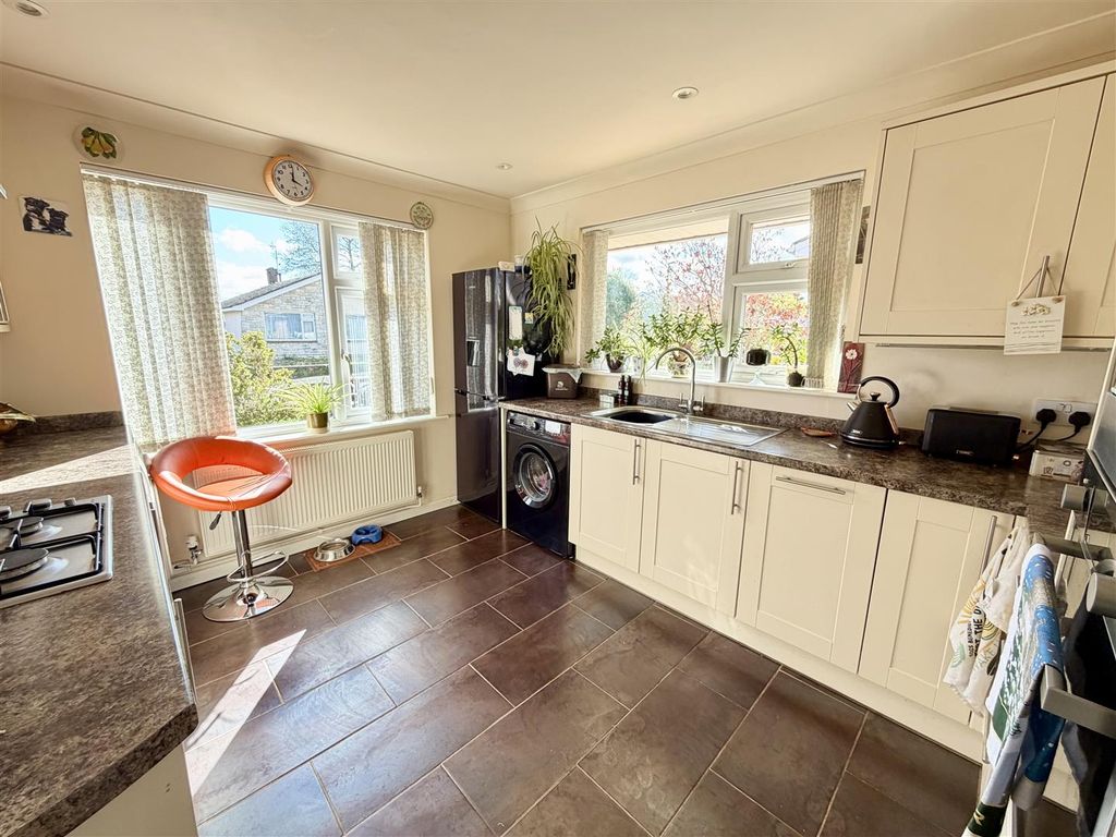 Property photo 3 of 13 Img_5777.Jpeg