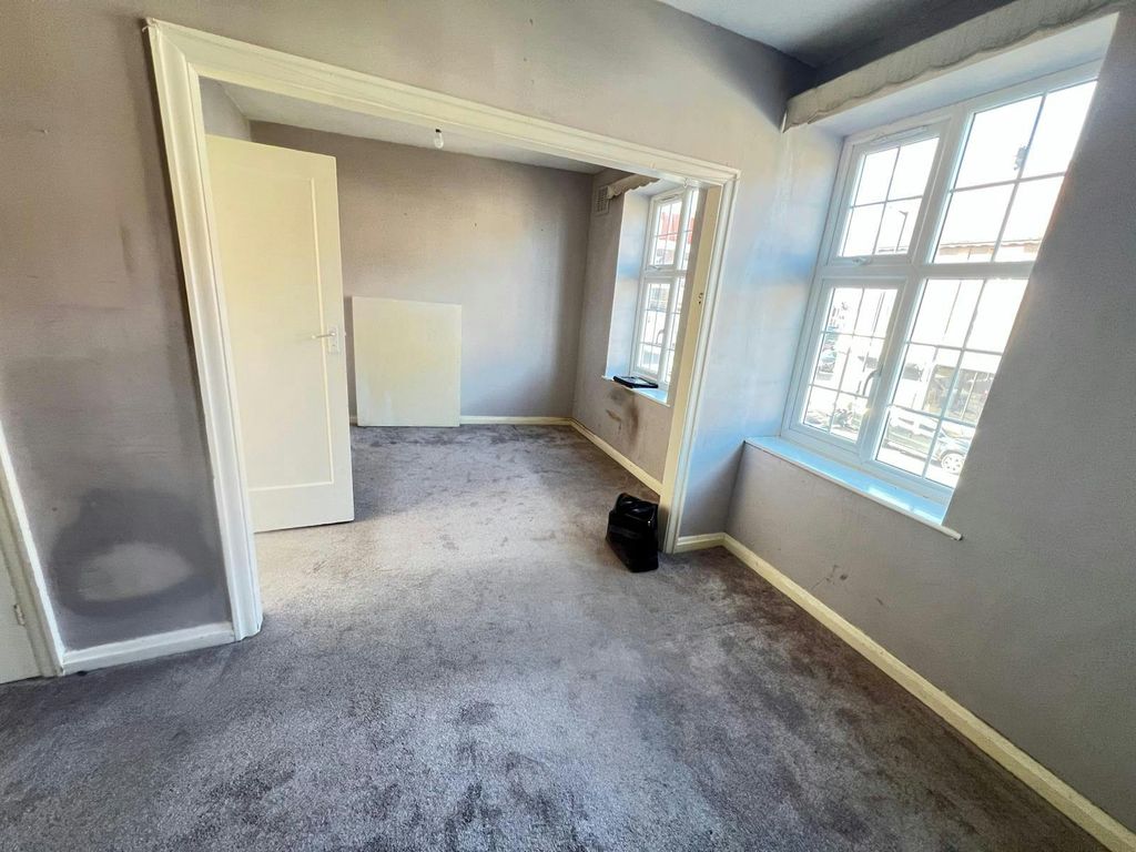 Property photo 2 of 14 Whatsapp Image 2026-03-17 At 14.18.10 (2).Jpeg