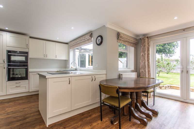 Property photo 3 of 25 Photo 9