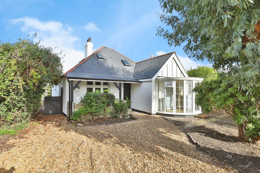 Property photo 1 of 17 Photo