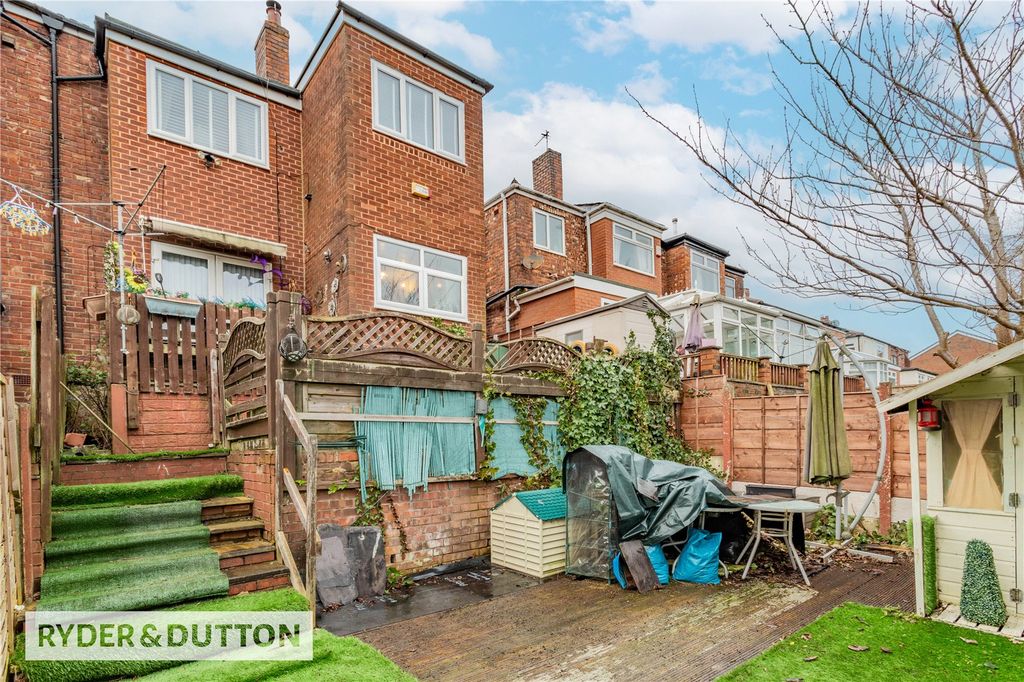 Property photo 3 of 26 Picture No. 23