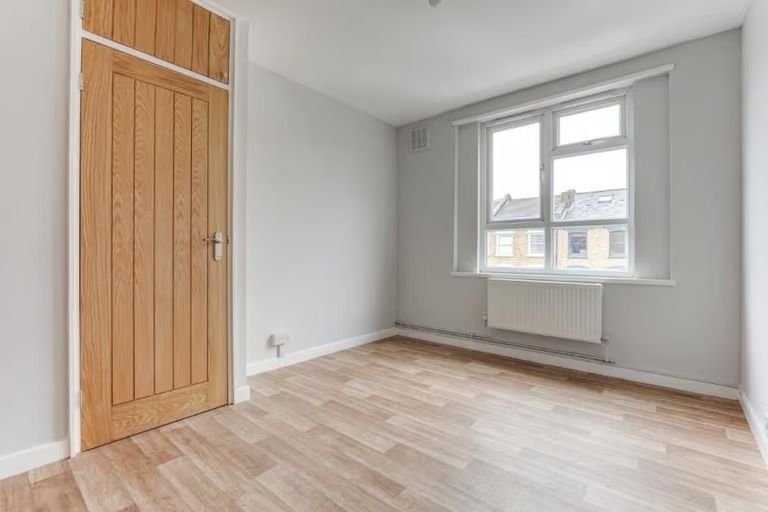 Property photo 1 of 3