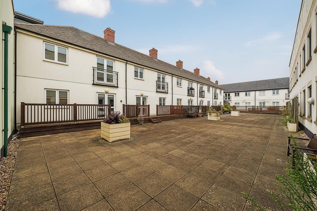 Property photo 1 of 10 External View