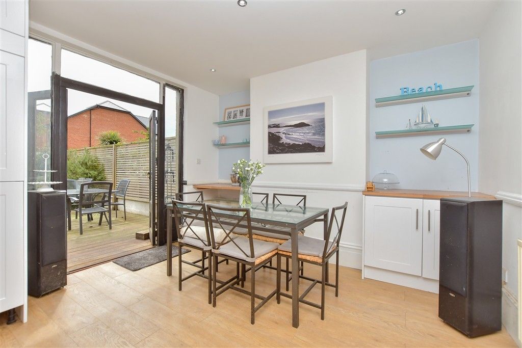 Property photo 3 of 12 Kitchen/Diner