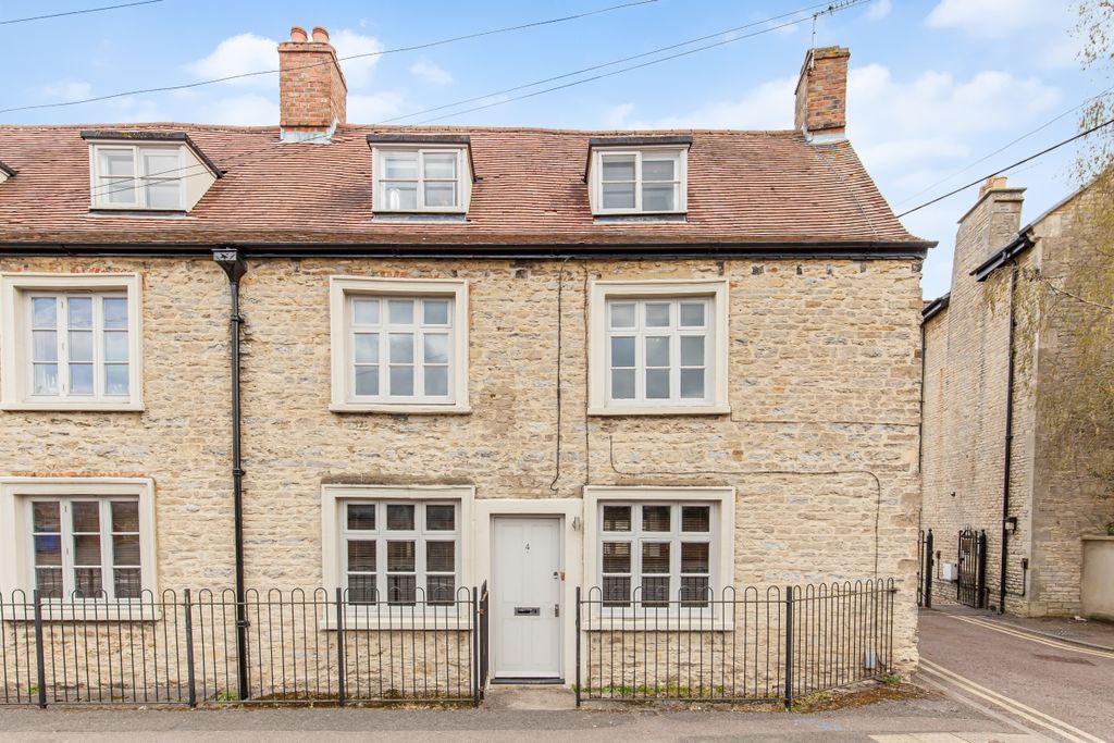 Property photo 1 of 6 158627