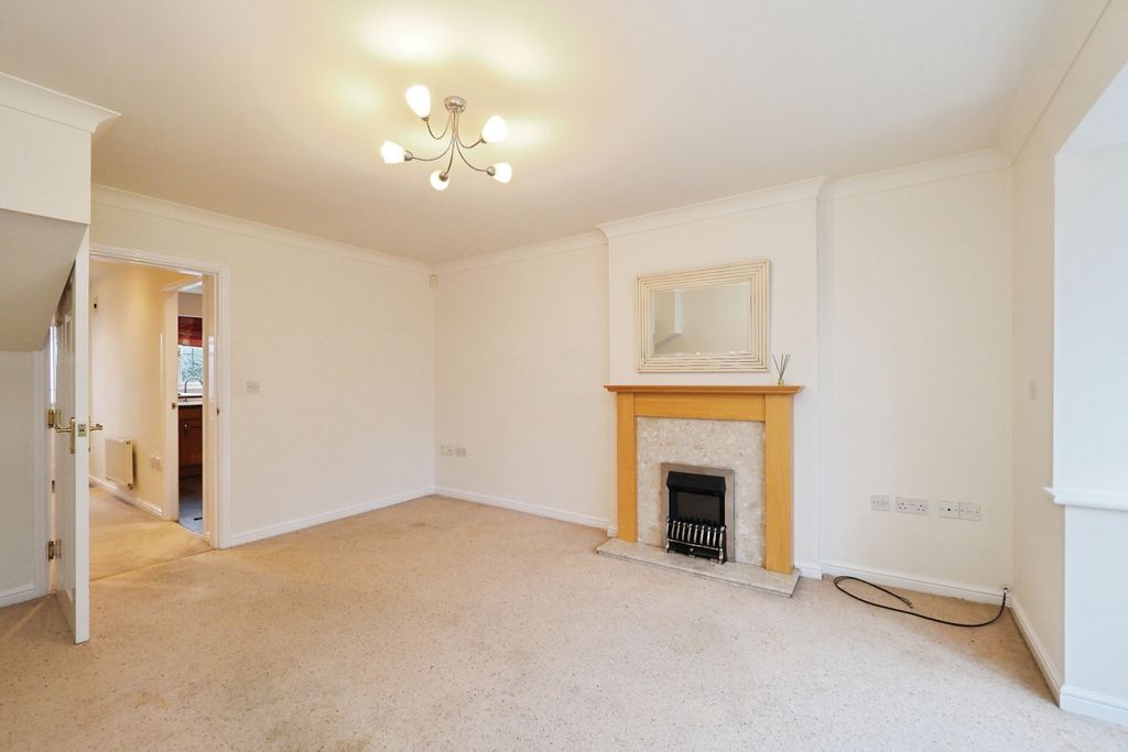 Property photo 3 of 20 Img_3725