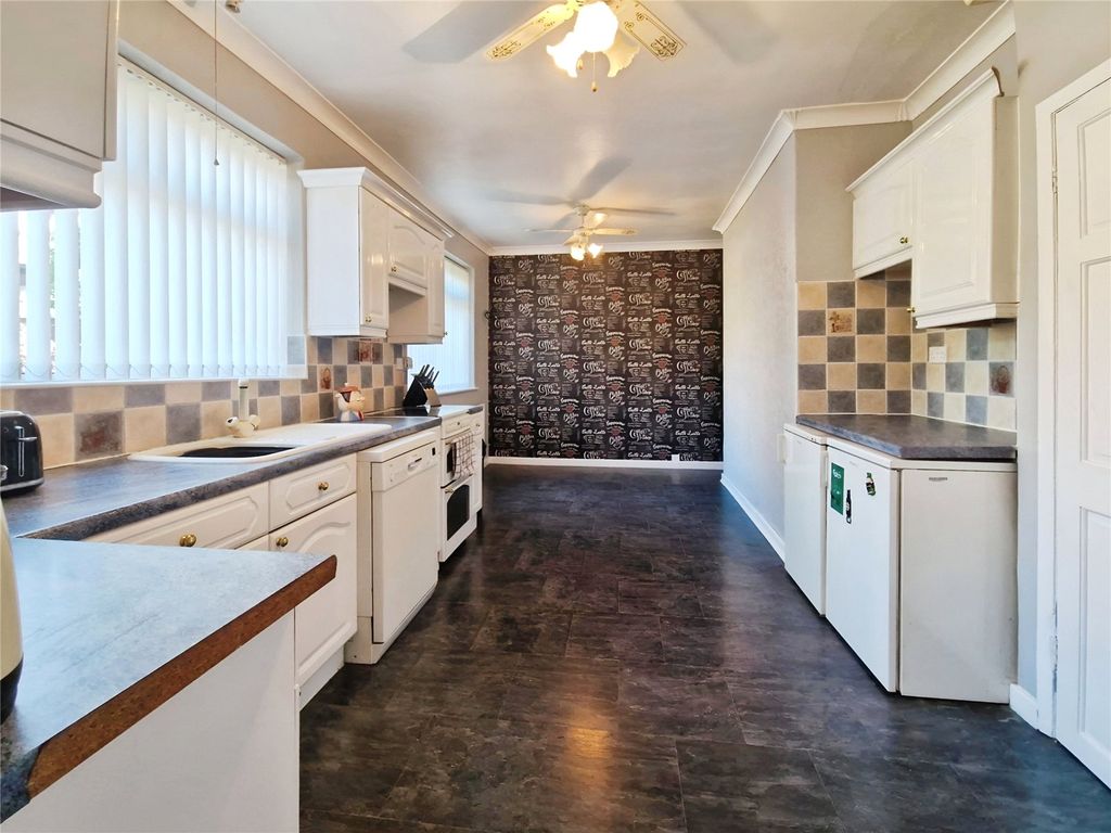 Property photo 3 of 22 Picture No. 03
