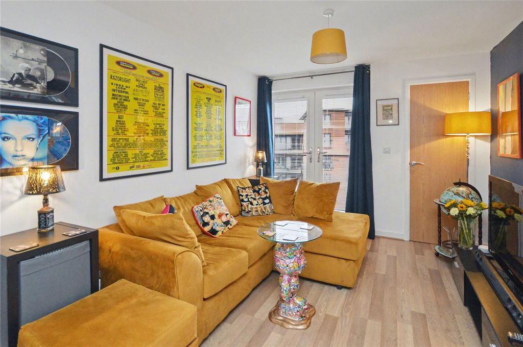 Property photo 3 of 14 Picture 3