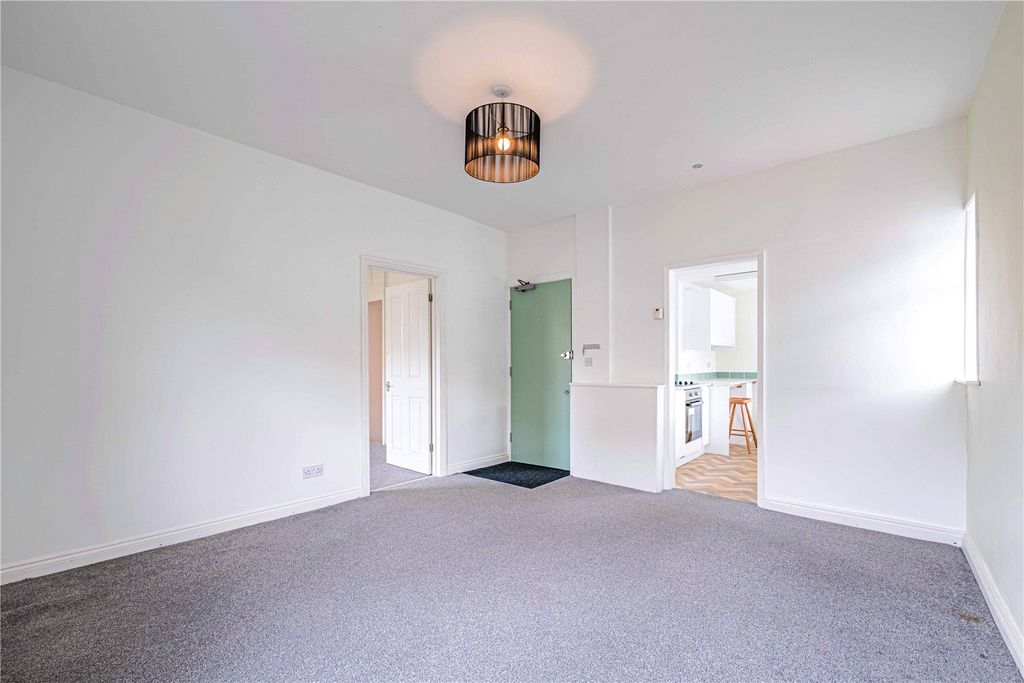 Property photo 3 of 7 Picture No. 09