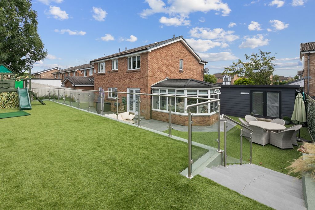 Property photo 2 of 38 Img_0217