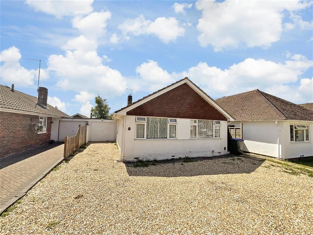 Property photo 2 of 12 Front 2