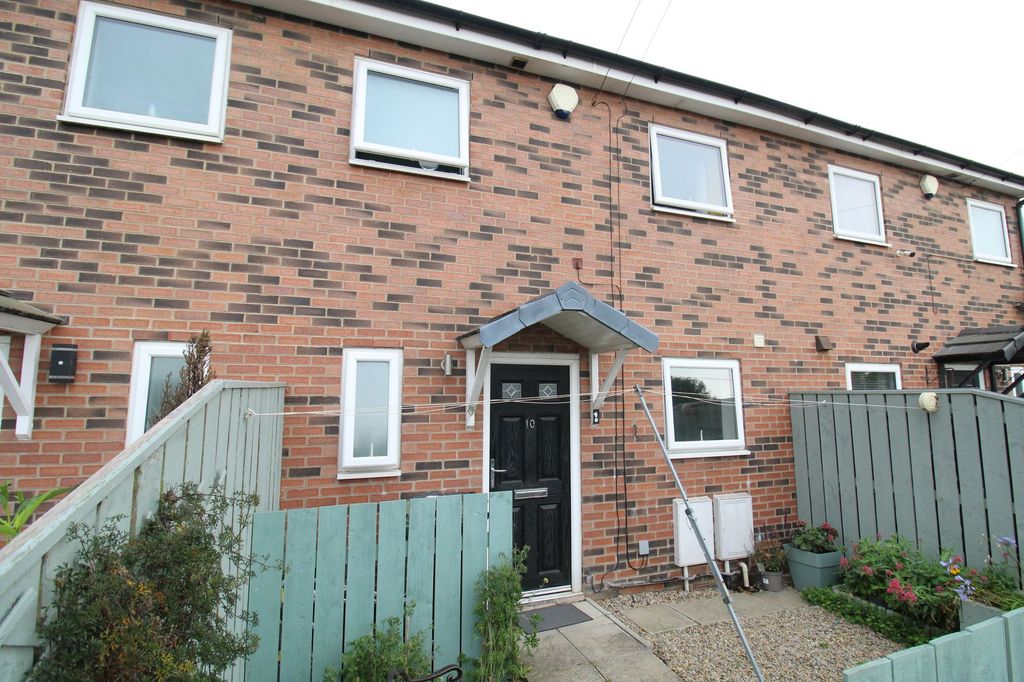 Property photo 1 of 14 External