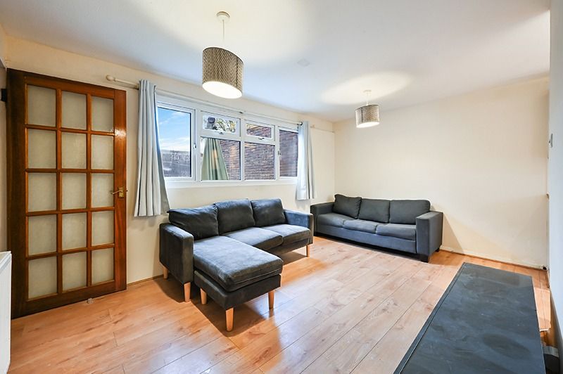 Property photo 2 of 10 Sypa4046.Jpg