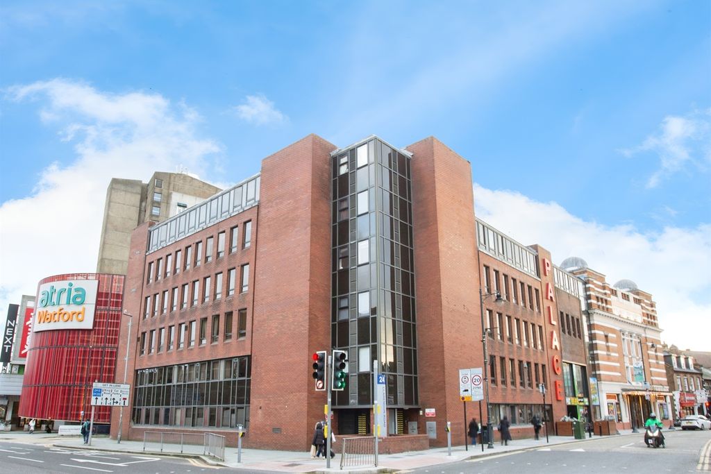 Property photo 1 of 10