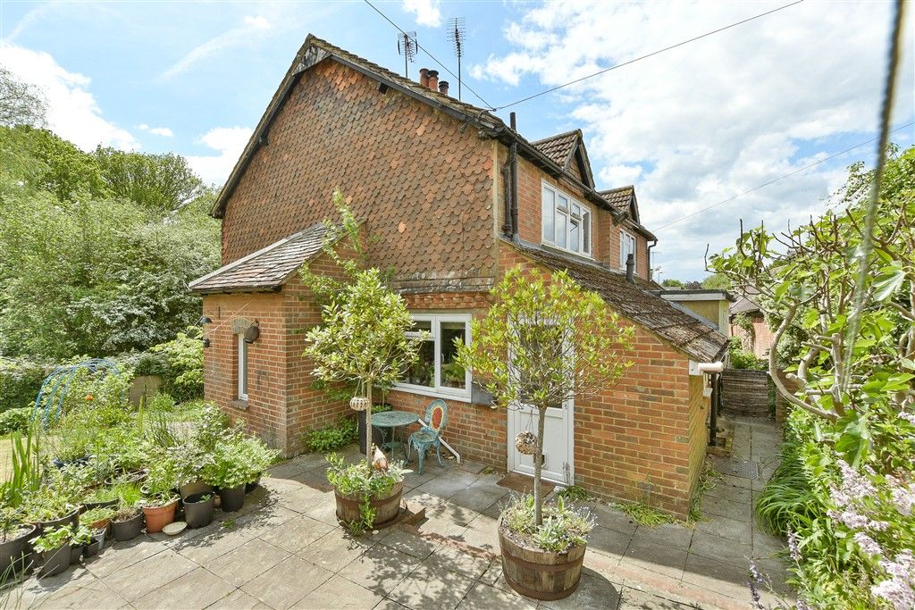 Property photo 1 of 10 External (Web)