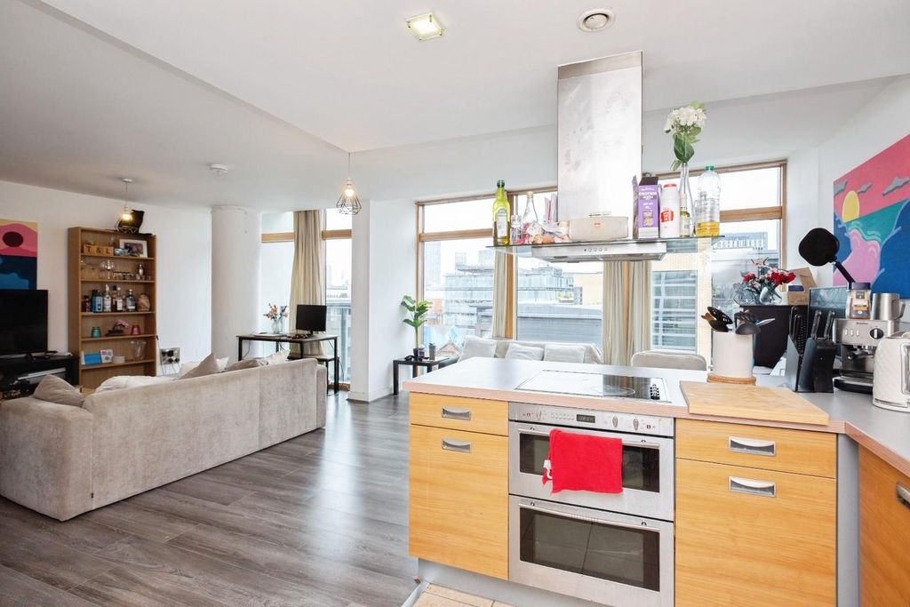 Property photo 3 of 16 Img_2091.Jpg