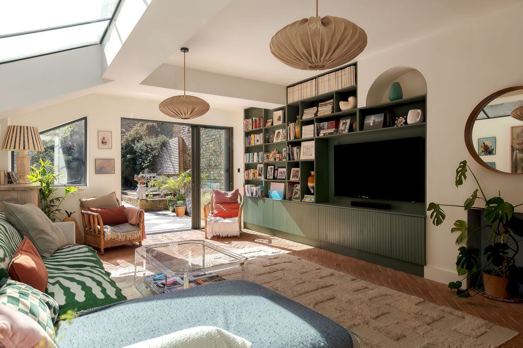 Property photo 1 of 29