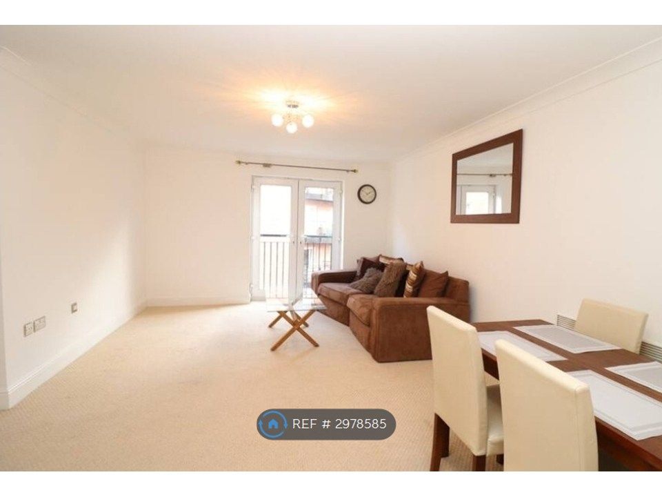 Property photo 3 of 6