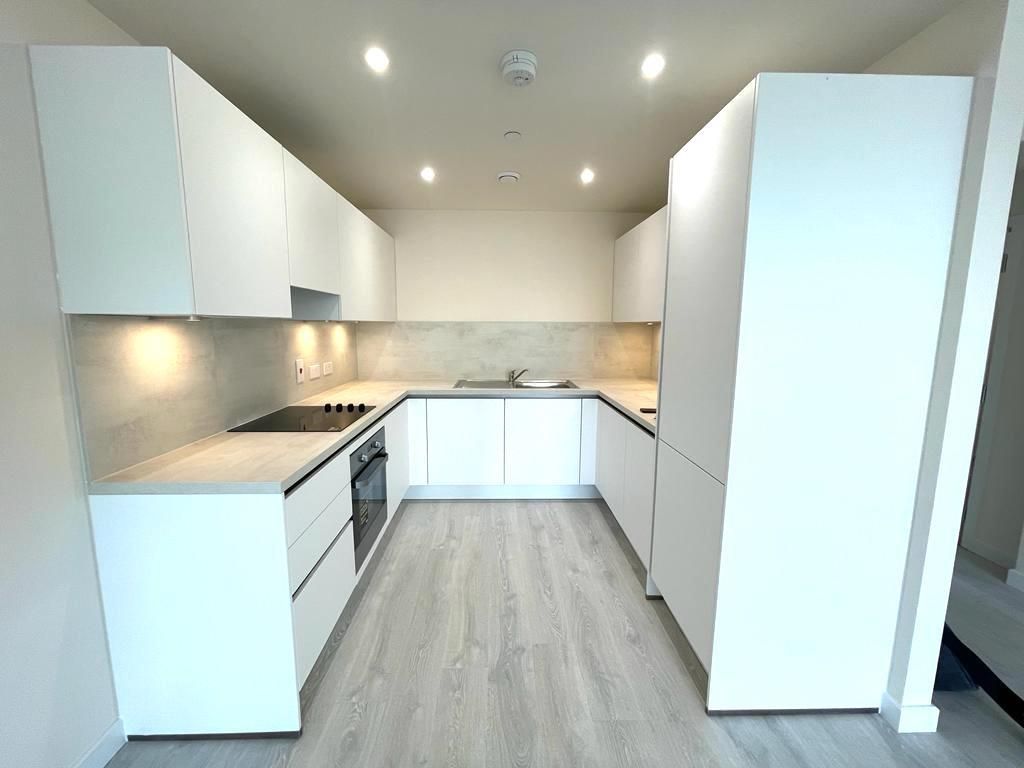 Property photo 2 of 13 Kitchen.Jpg