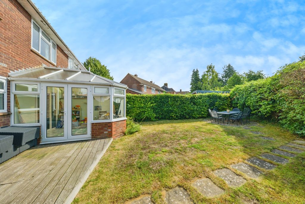 Property photo 1 of 21 Garden