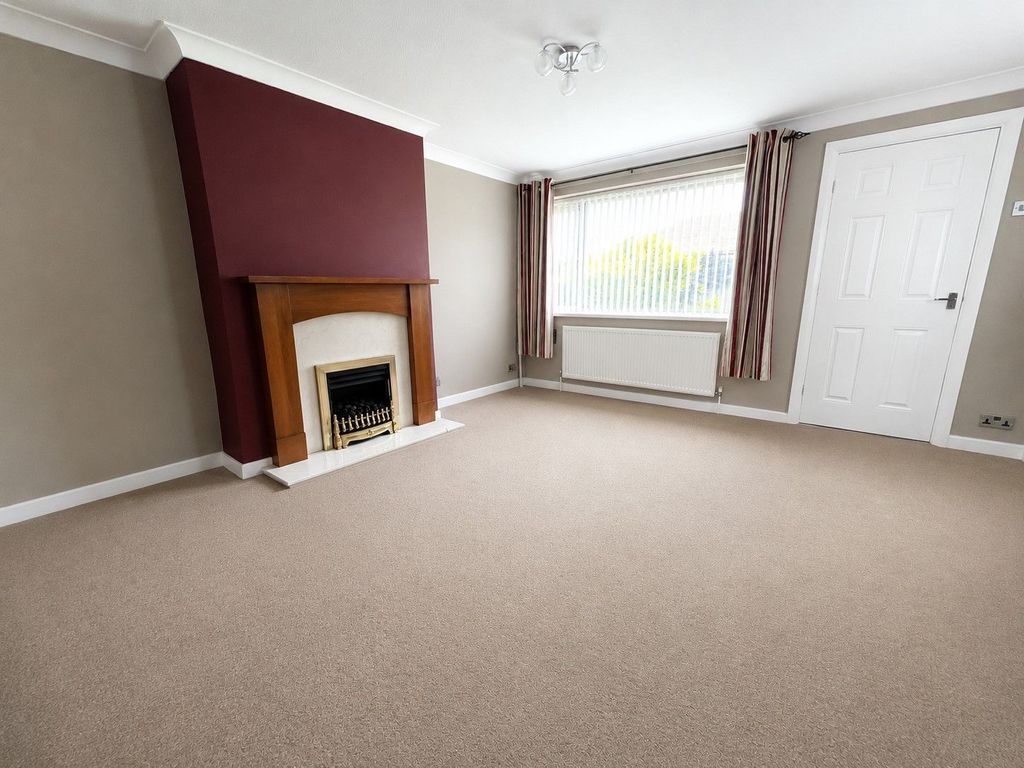 Property photo 2 of 16 Photograph 2