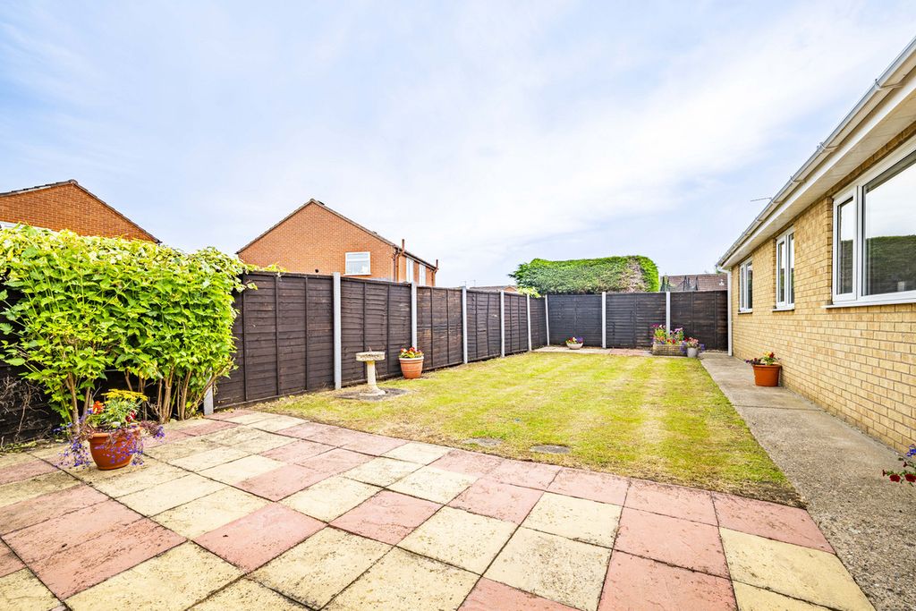 Property photo 3 of 13