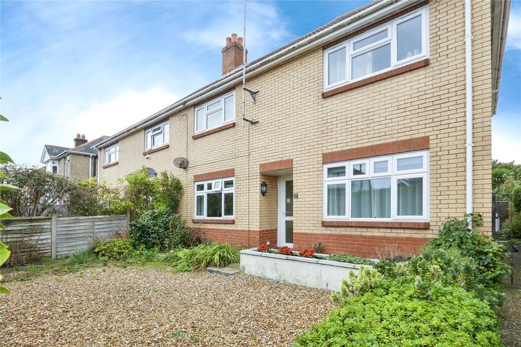 Property photo 1 of 17 Photography