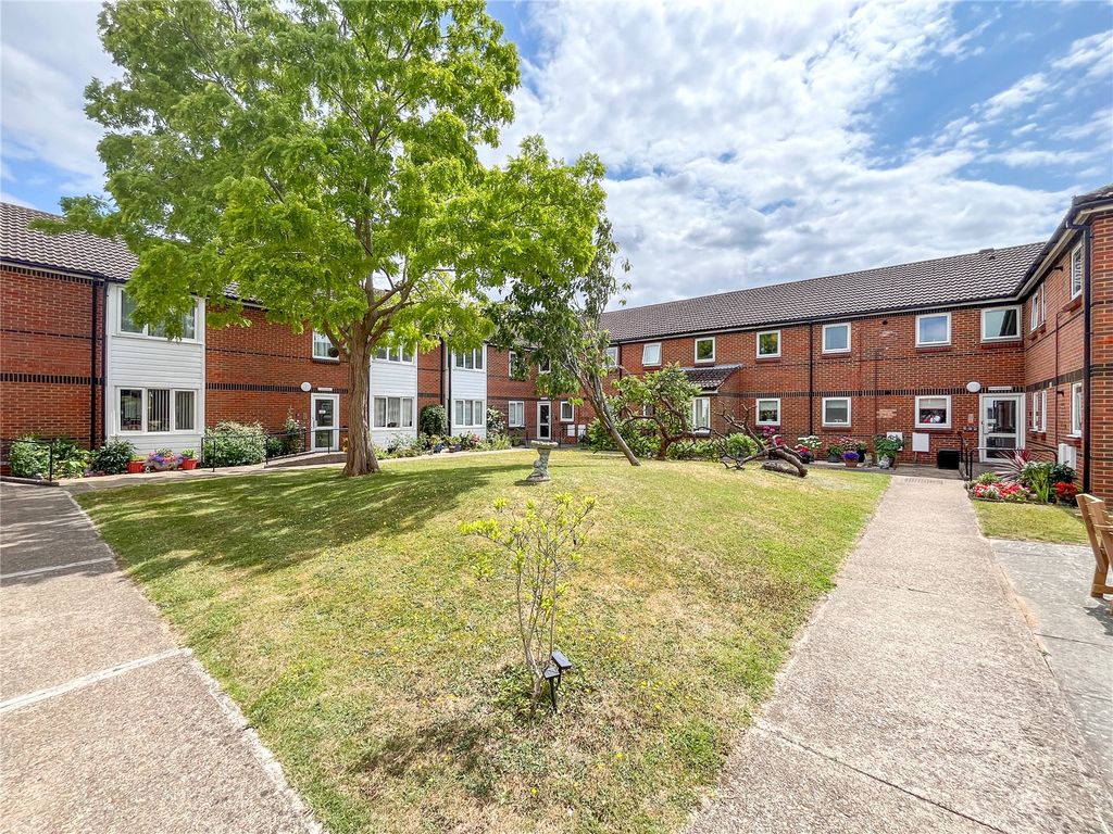 Property photo 2 of 7 Picture No. 09