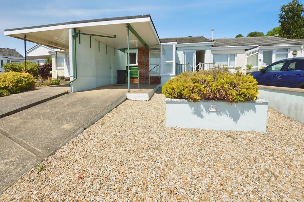 Property photo 1 of 13 Front