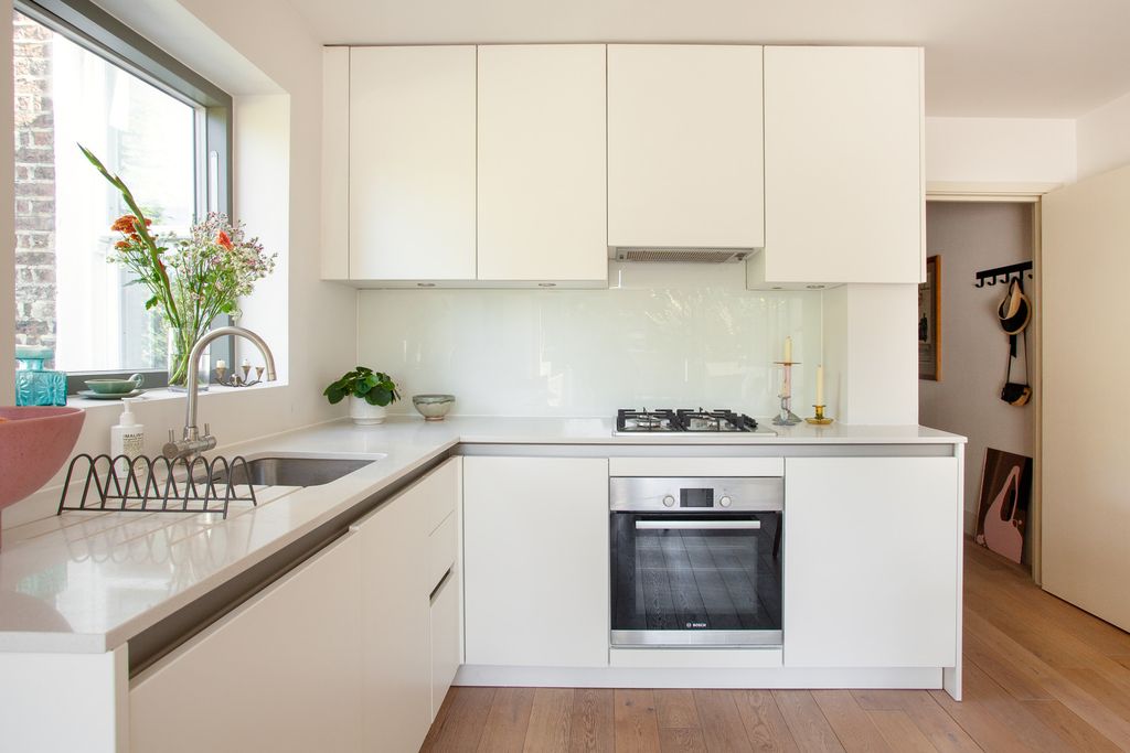 Property photo 3 of 20 312411 - Camberwellgrove_Kelliott_015.Jpg