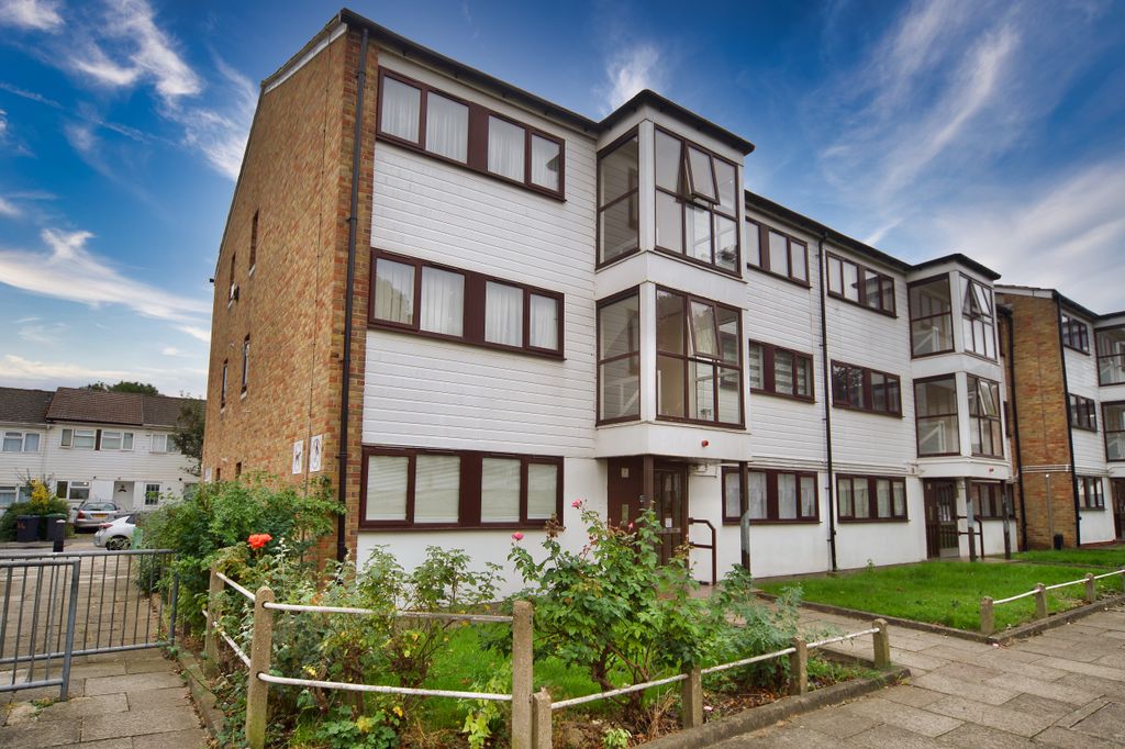 Property photo 1 of 18 Photo #1