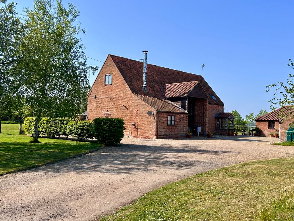 Property photo 1 of 38