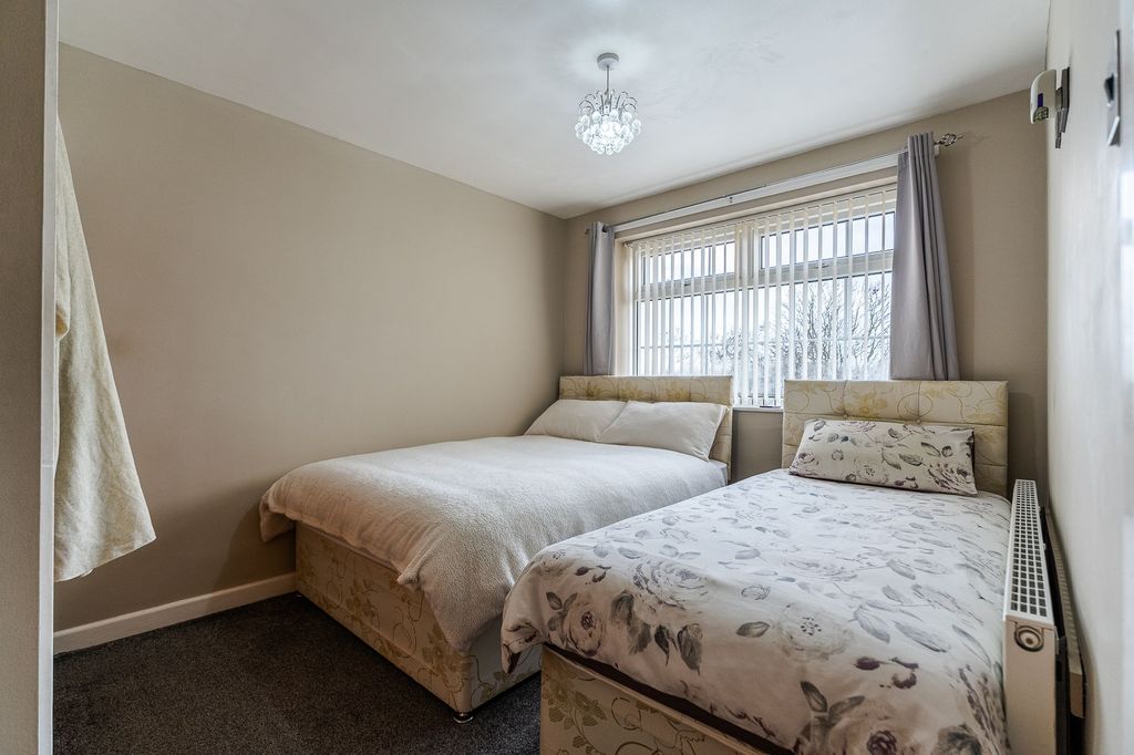 Additional image 10 of 3 bed detached house for saleBriar Close, Heckmondwike WF16