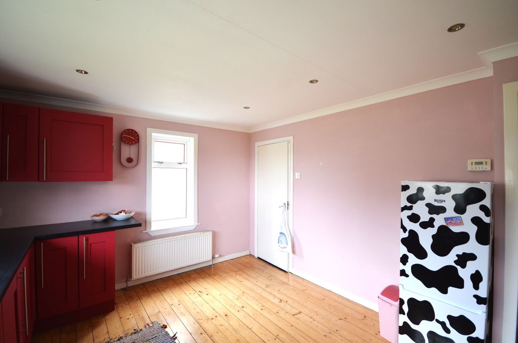 Property photo 3 of 30