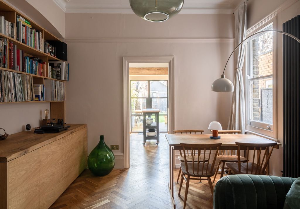 Property photo 2 of 44