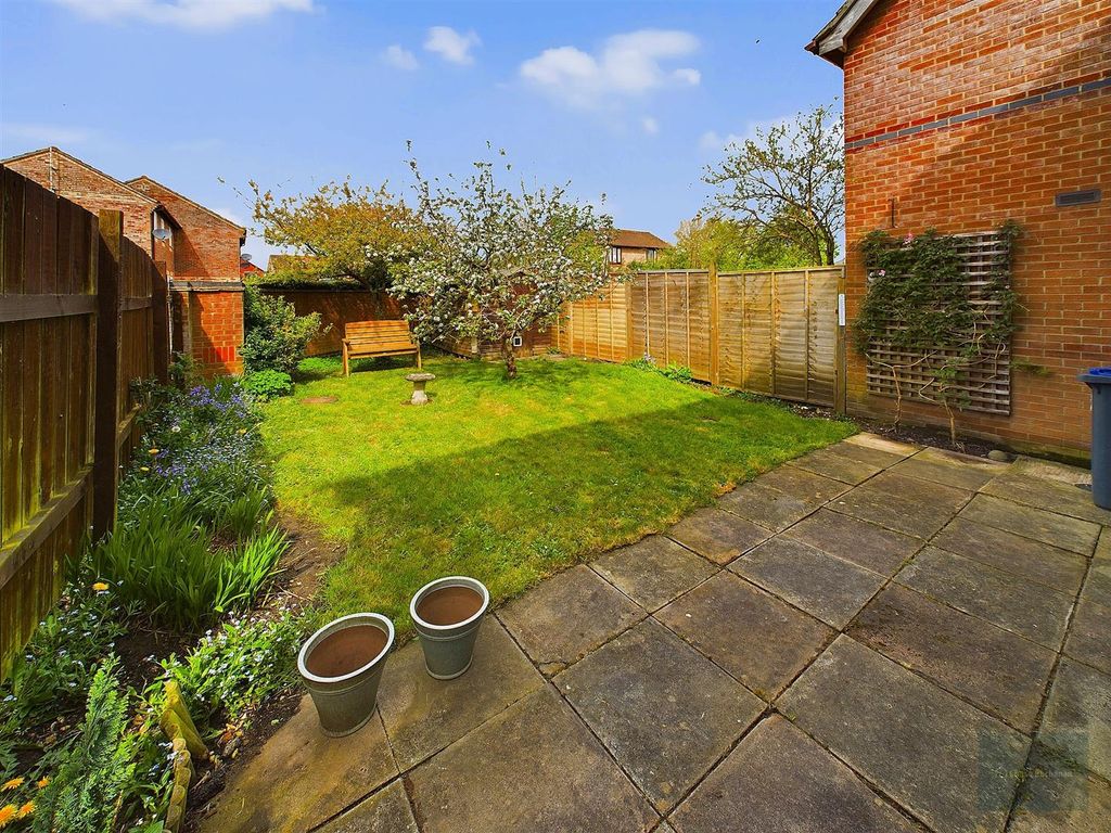 Property photo 3 of 14 Backnew2.Jpg