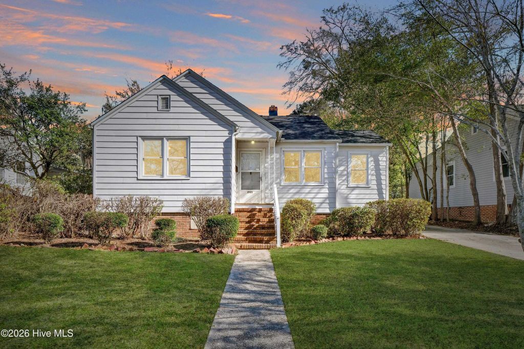 Property photo 1 of 30