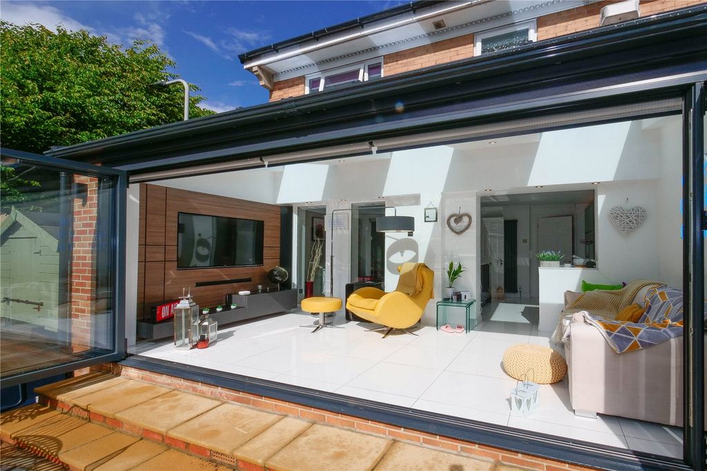 Property photo 1 of 25 Picture No. 39