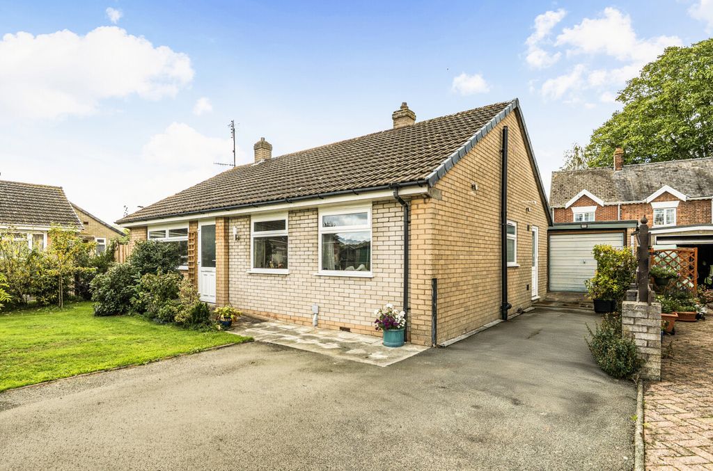 Property photo 1 of 20 1-6Accd07F20B70-1...