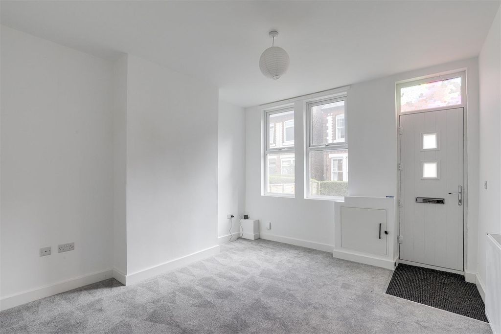 Property photo 3 of 17 3641.Jpg